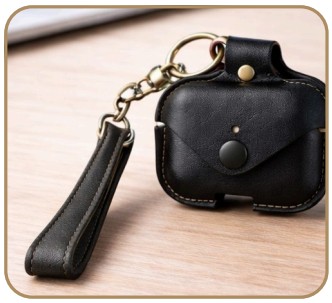 Leather AirPods Case with Keychain – Leather AirPods Case with Convenient Keychain Attachment